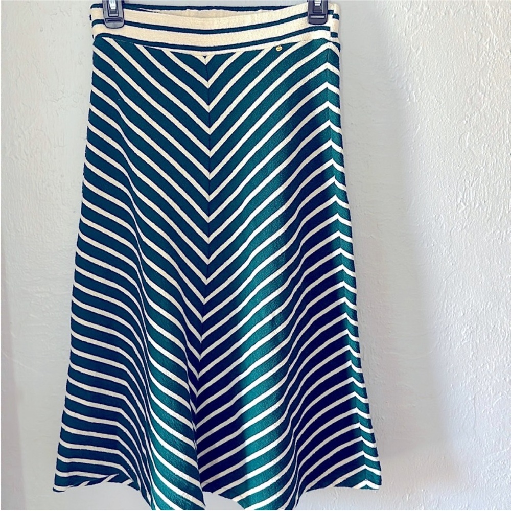 🆕 Anthropologie Green and White Stripe Long Skirt - XS